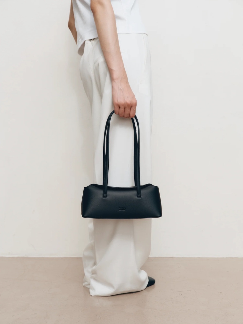 NWT FREJA MINI CHRYSTIE BAG - Picture 6 of 9